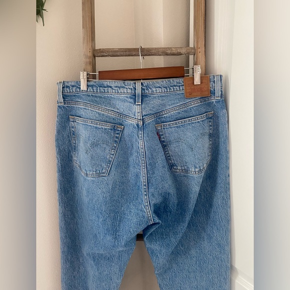 Levi’s - 501 Original Fit Straight Leg Jeans / Color: Hollow Days - Size 34x32 - Picture 11 of 13